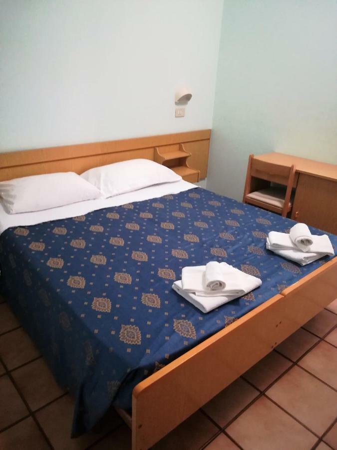 Hotel Savini Rimini Kültér fotó